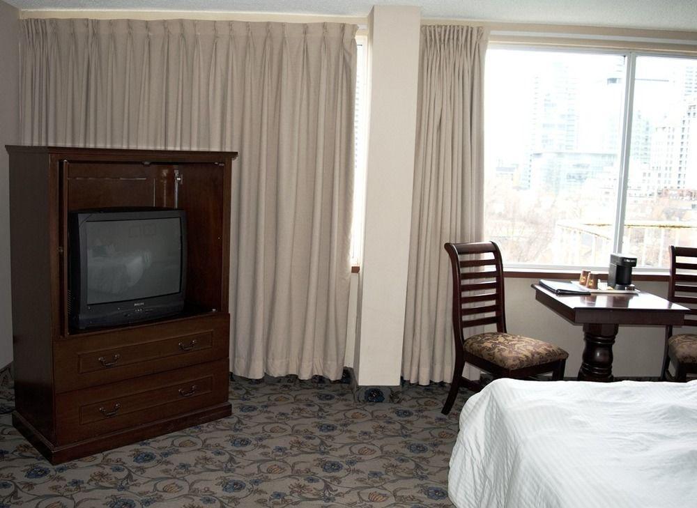 Hotel 89 Yorkville トロント エクステリア 写真
